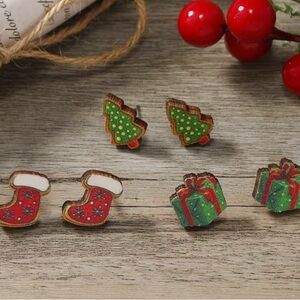 Festive Holiday Earrings Set